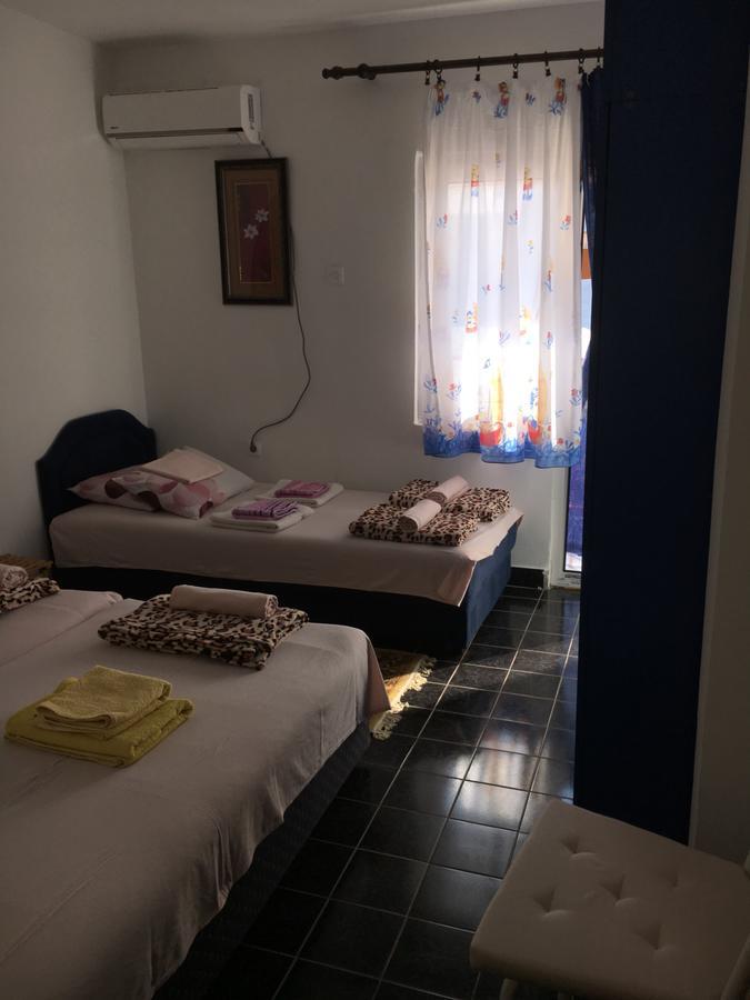 Apartman Tatjana Sutomore Exterior photo